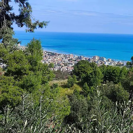 Panoramic With Pool And Gym Vila *